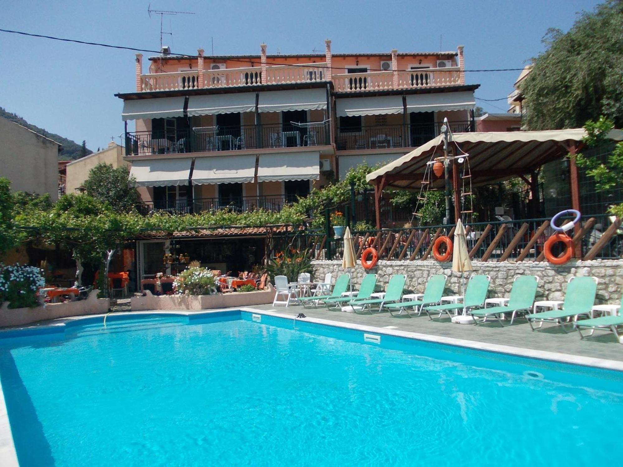 الشقق الفندقية بينيتسيسفي  Argo Pool & Bar المظهر الخارجي الصورة